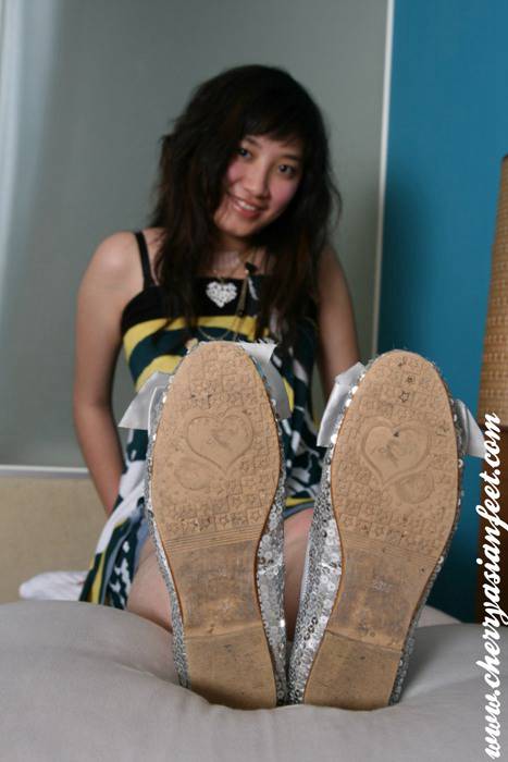 [cherryasianfeet高跟丝