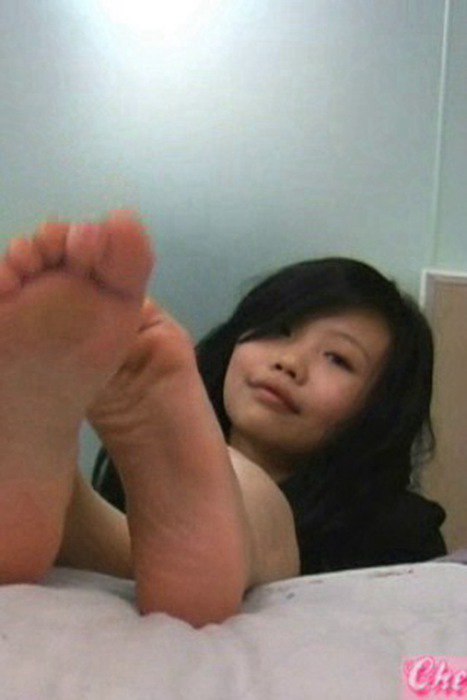 [cherryasianfeet高跟丝