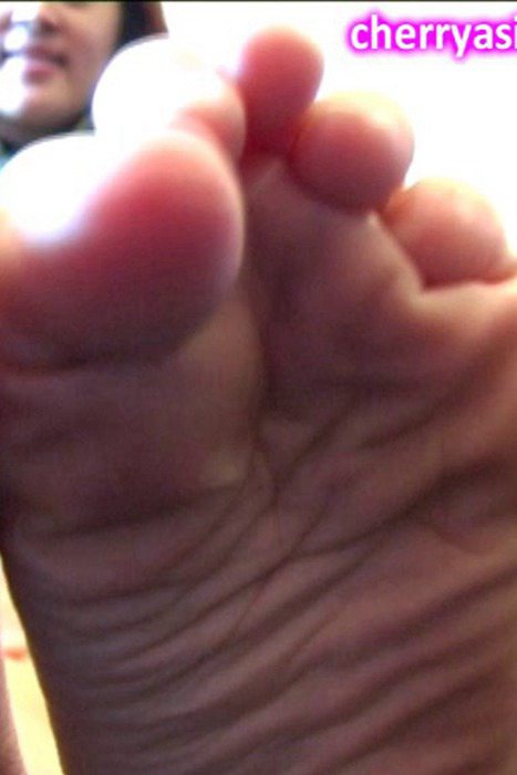 [cherryasianfeet高跟丝