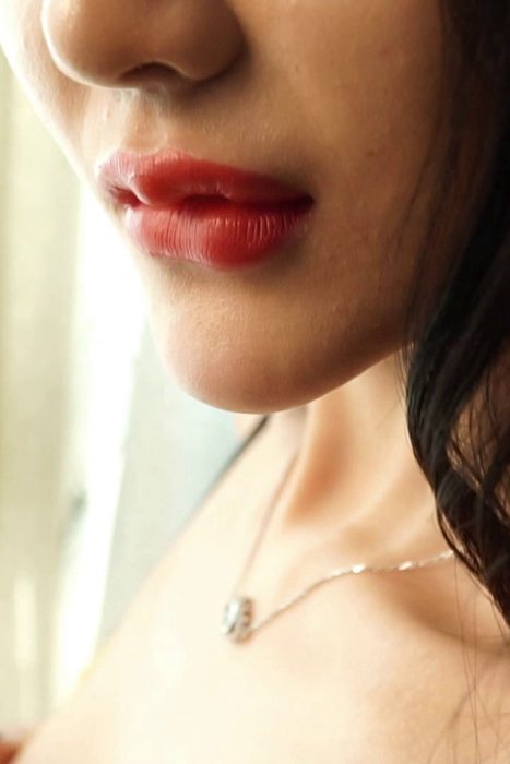 [Csgirl视频]ID0045 Csgirl视频 - 摄影师王涛 - 陈雅漫3 [MP4-164MB]--性感提示：无内丝袜全身丝袜条纹情趣丰满迷人双唇